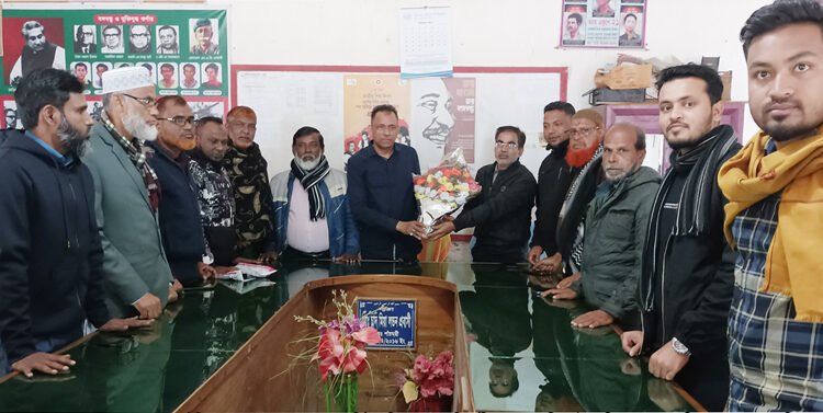 আশুগঞ্জ আদর্শ উচ্চ বিদ্যালয় এন্ড কলেজের গভর্নিং বডির সভাপতি হলেন ছইল মিয়া