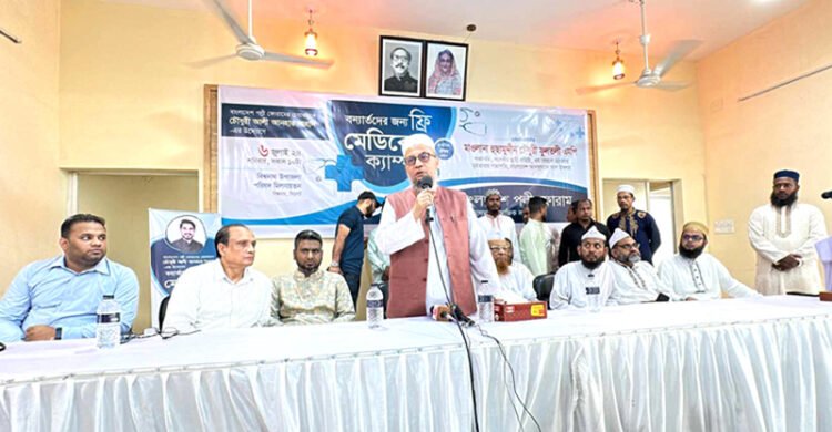 বিশ্বনাথে বন্যার্ত মানুষকে পল্লী ফোরামের ফ্রি চিকিৎসা সেবা প্রদান