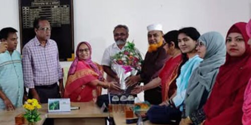 বিশ্বনাথ সরকারি কলেজে নবাগত অধ্যক্ষের যোগদান, ফুল দিয়ে বরণ