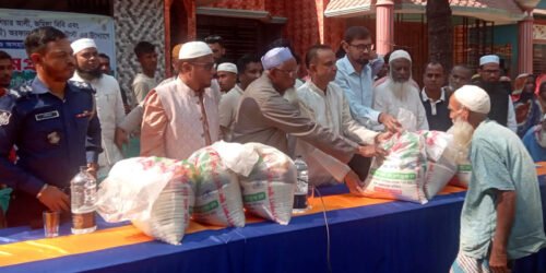 বিশ্বনাথে ‘মহাজন বাড়ি অরফান মেমোরিয়াল ট্রাস্ট’র খাদ্যসামগ্রী