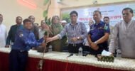 বিশ্বনাথে বিভিন্ন শিক্ষাপ্রতিষ্ঠানে গাছের চারা বিতরণ করলেন এমপি